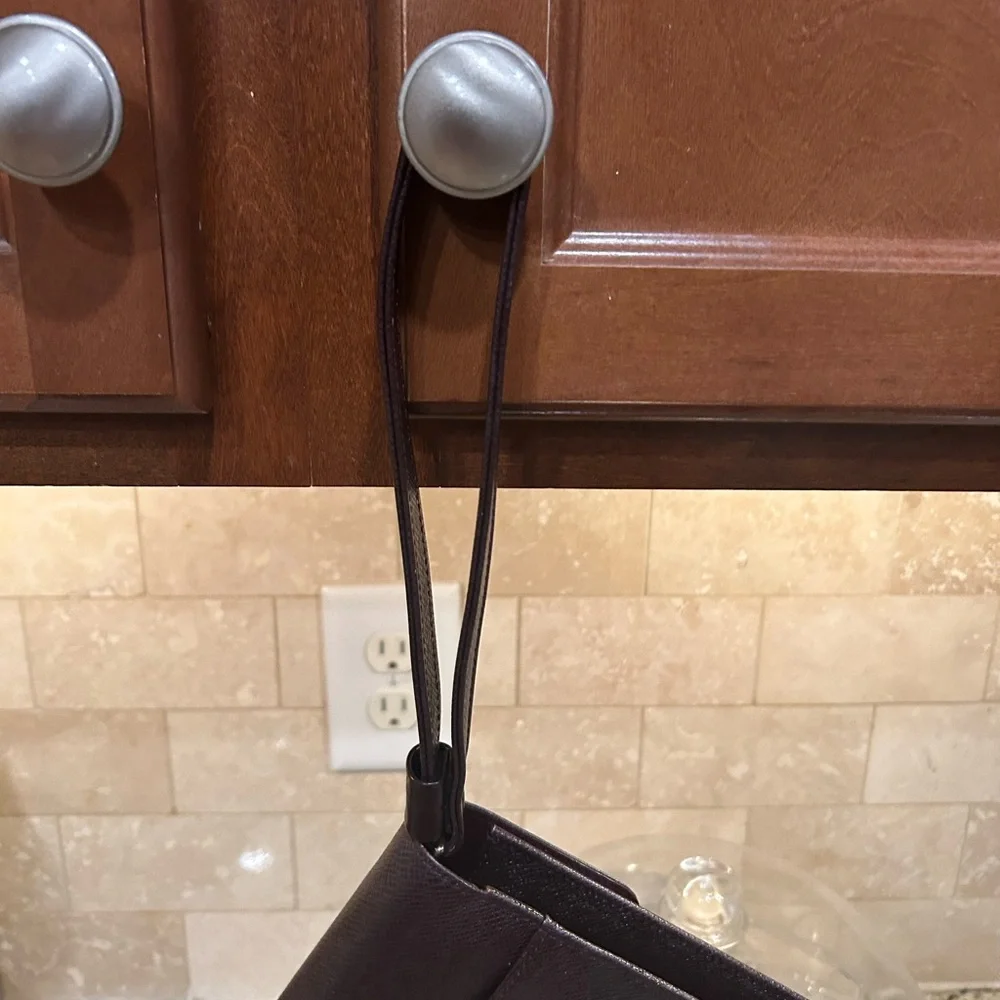 Louis Vuitton Taiga Clade Acajou Clutch Bag Business Unisex Bag LV with coa - Picture 4 of 15